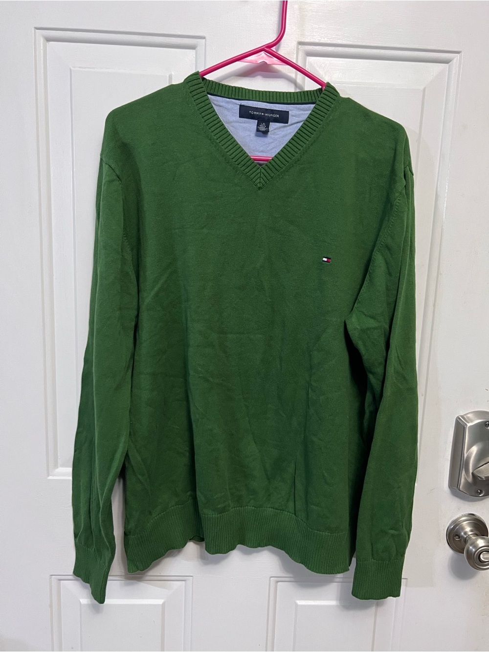 Tommy Hilfiger Men’s L Green V Neck Sweater 100% Cotton Pullover Preppy NWOT